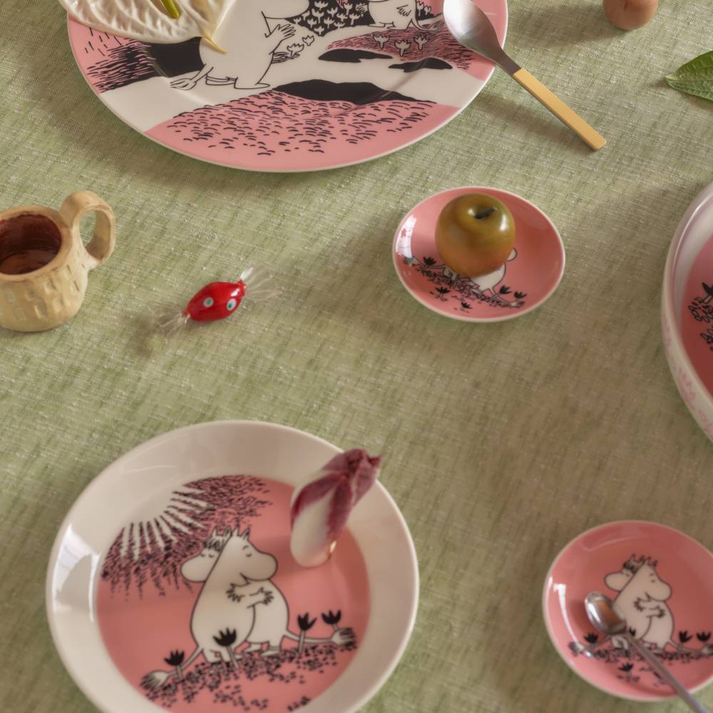 Moomin Love 30 Pie Dish 28cm Pink - Image 5
