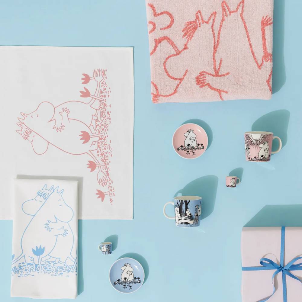 Moomin Love Napkins Pink 33cm - Image 3