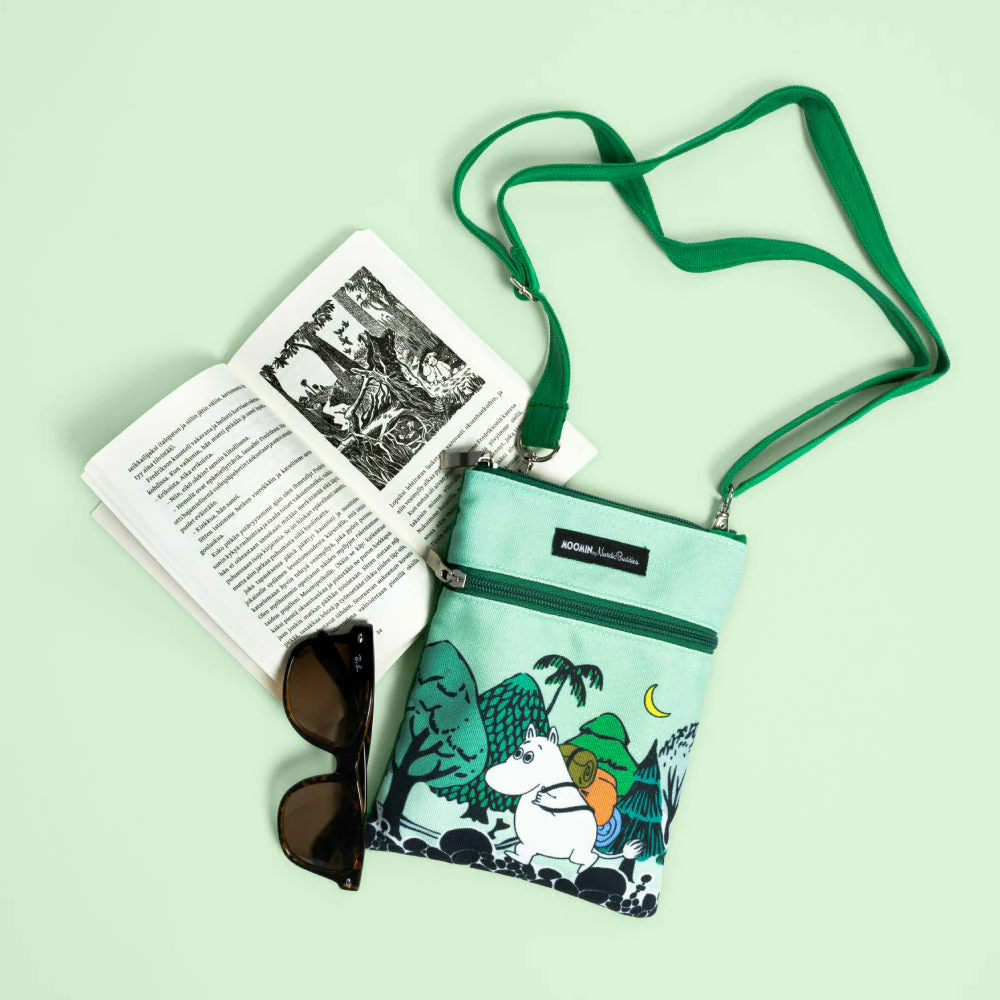 Moomintroll Adventuring Passport Bag Green - Image 2