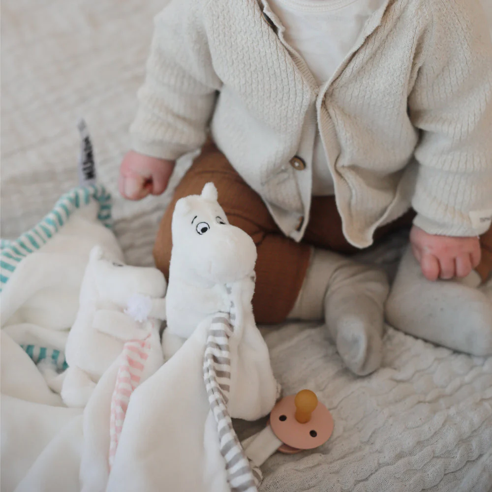 Moomintroll Baby Cuddle Blanket Grey - Image 6