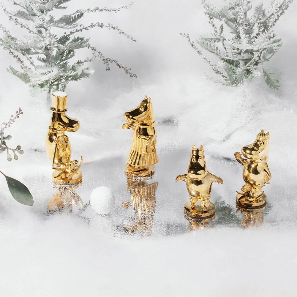Snorkmaiden Ice Skating Figurine - Image 3