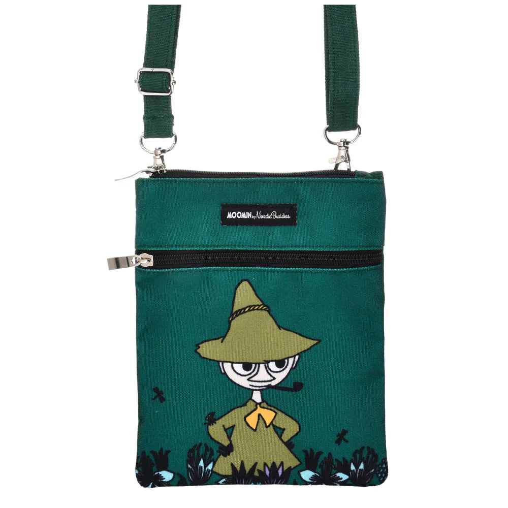 Snufkin Passport Bag Green
